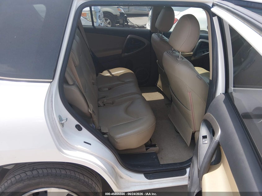2009 Toyota Rav4 VIN JTMZF33V19D000450 IAAI salvage auction — REAR END, Original (Texas), sold $1,900 on 2026-07-28 (photo 8)