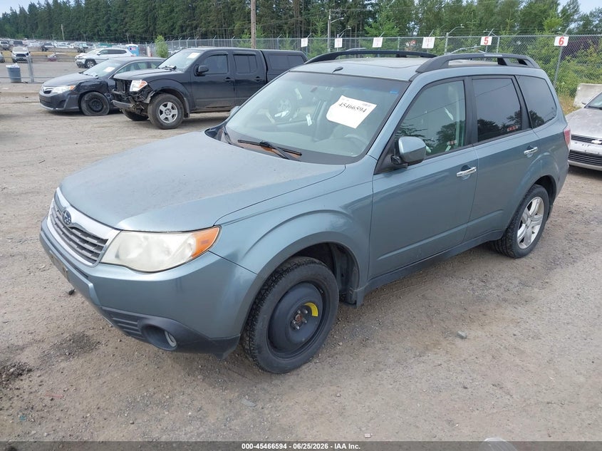 2009 Subaru Forester VIN JF2SH64679H777214 IAAI salvage auction — NORMAL WEAR, Clear (Washington), sold $325 on 2026-07-08 (photo 2)