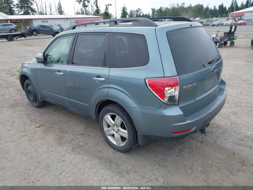 2009 Subaru Forester VIN JF2SH64679H777214 IAAI salvage auction — NORMAL WEAR, Clear (Washington), sold $325 on 2026-07-08 (photo 3)
