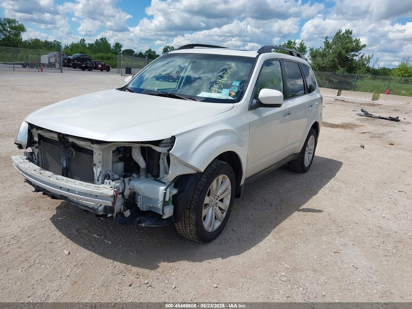 2012 Subaru Forester VIN JF2SHBDCXCH454619 IAAI salvage auction — FRONT END, Clear (Wisconsin), sold $850 on 2026-07-10 (photo 2)