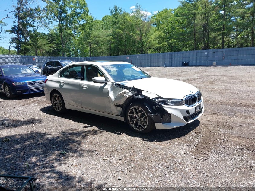 2026 BMW VIN 3MW89CW01T8F89620 IAAI salvage auction — SIDE, Clear (New York), sold $25,550 on 2026-07-08 (photo 1)