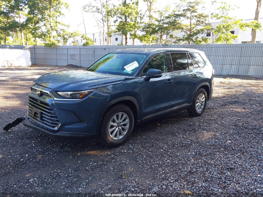 2026 Toyota Highlander VIN 5TDAAAB55TS133483 IAAI salvage auction — FRONT END, Clear (New York), sold $34,950 on 2026-07-08 (photo 2)