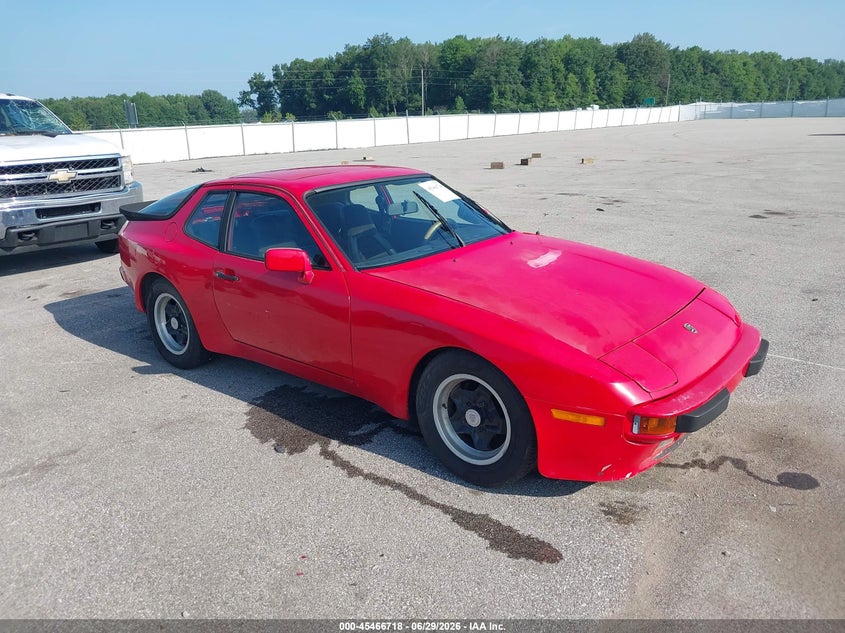 1984 Porsche 944 VIN WP0AA0940EN460342 IAAI salvage auction — NORMAL WEAR, Clear (Indiana), sold $5,625 on 2026-07-09 (photo 1)