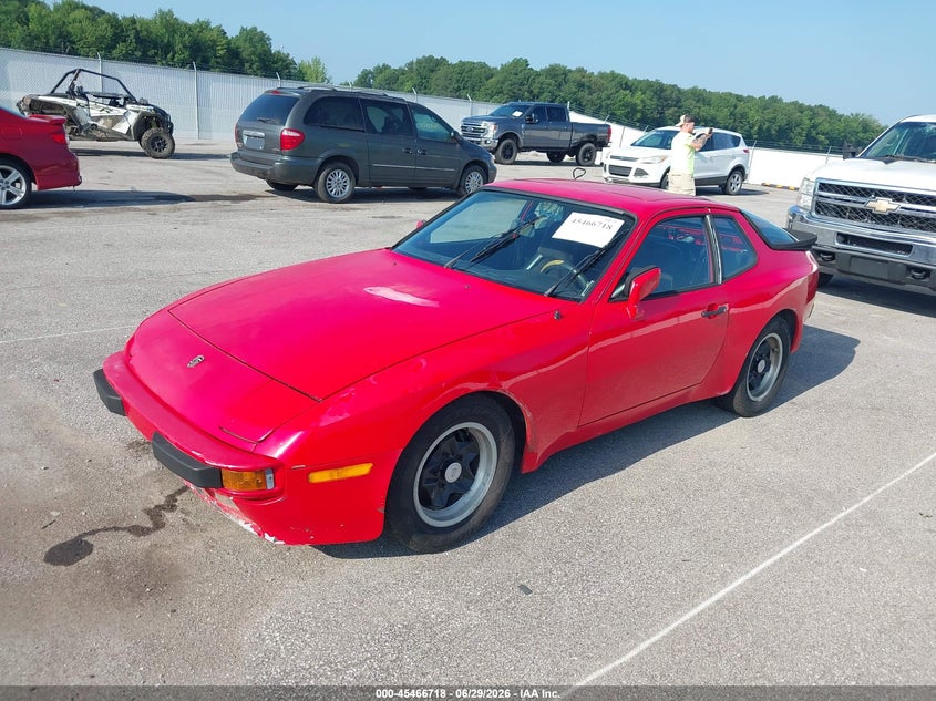 1984 Porsche 944 VIN WP0AA0940EN460342 IAAI salvage auction — NORMAL WEAR, Clear (Indiana), sold $5,625 on 2026-07-09 (photo 2)
