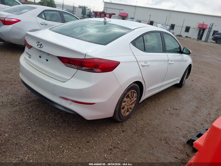 2018 Hyundai Elantra VIN 5NPD74LF2JH393623 IAAI salvage auction — NORMAL WEAR, Clear (Illinois), sold $775 on 2026-07-09 (photo 4)