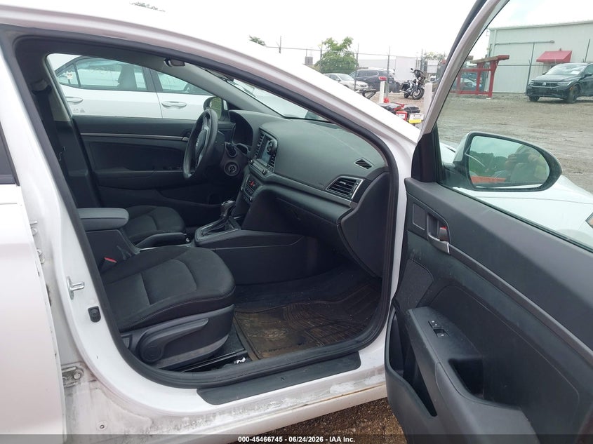 2018 Hyundai Elantra VIN 5NPD74LF2JH393623 IAAI salvage auction — NORMAL WEAR, Clear (Illinois), sold $775 on 2026-07-09 (photo 5)