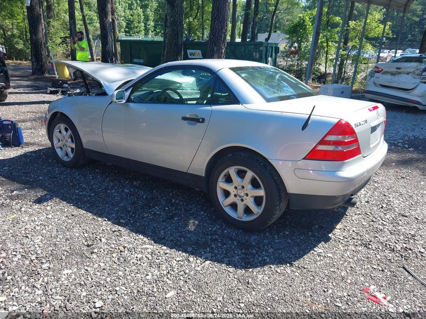 1998 Mercedes-benz Slk-klasse VIN WDBKK47F6WF069753 IAAI salvage auction — FRONT END, Clear (Virginia), sold $225 on 2026-07-28 (photo 3)