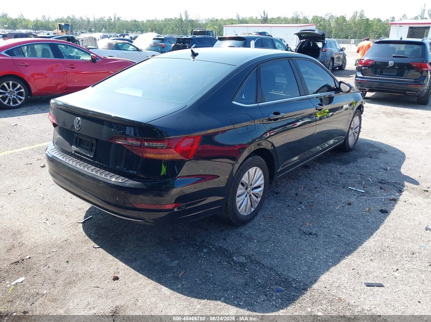 2019 Volkswagen Jetta VIN 3VWC57BU8KM114400 IAAI salvage auction — FRONT END, Rebuildable (Florida), sold $2,400 on 2026-08-29 (photo 4)