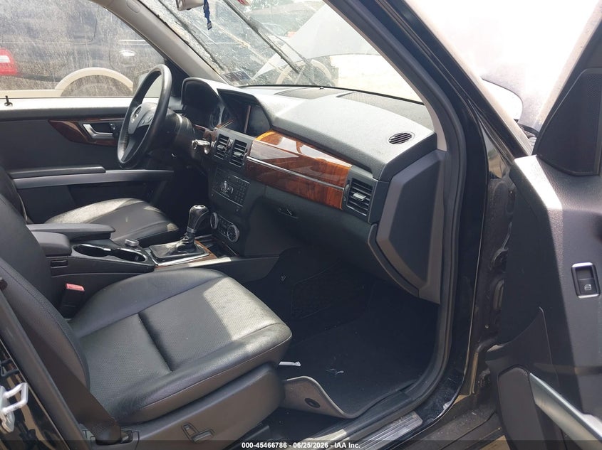 2012 Mercedes-benz Glk-klasse VIN WDCGG8HB7CF880740 IAAI salvage auction — NORMAL WEAR, Clear (Pennsylvania), sold $1,200 on 2026-07-10 (photo 5)