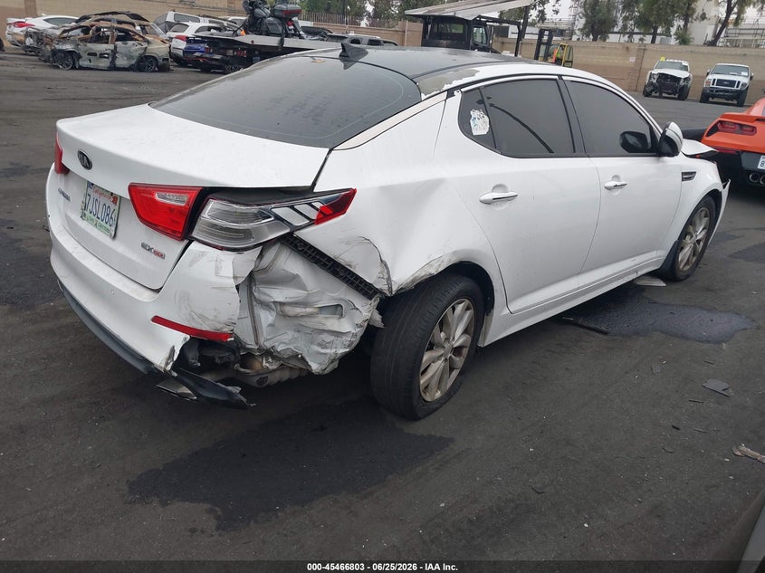 2015 Kia Optima VIN 5XXGN4A75FG426809 IAAI salvage auction — FRONT & REAR, Salvage Certificate (California), sold $500 on 2026-07-10 (photo 4)