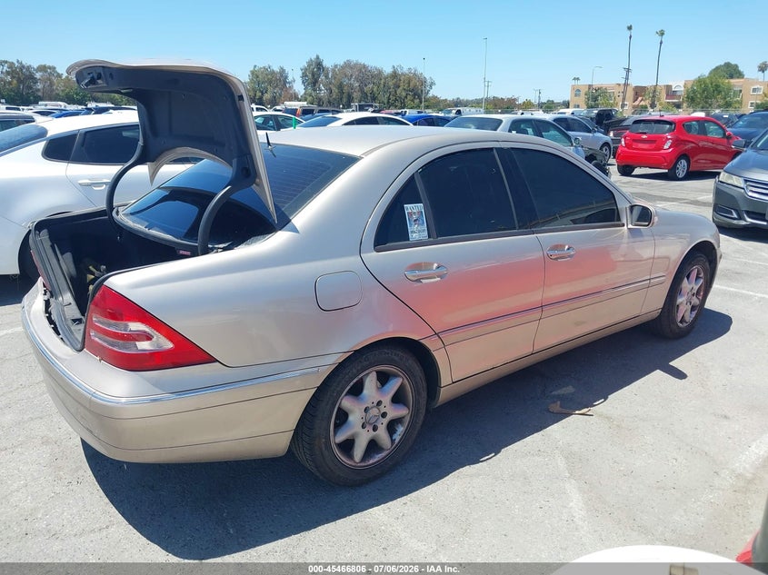 2002 Mercedes-benz C class VIN WDBRF61J12F283751 IAAI salvage auction — LEFT REAR, Salvage (California), sold $400 on 2026-07-16 (photo 4)