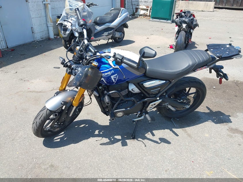2024 Triumph motorcycle Speed VIN SMTT127Y7RNA15682 IAAI salvage auction — FRONT END, Mv-907A (New York), sold $575 on 2026-07-22 (photo 9)