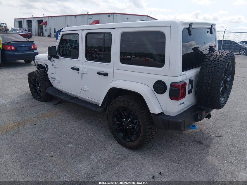 2024 Jeep VIN 1C4RJXP62RW206941 IAAI salvage auction — LEFT & RIGHT, Salvage (Missouri), sold $21,800 on 2026-09-17 (photo 3)