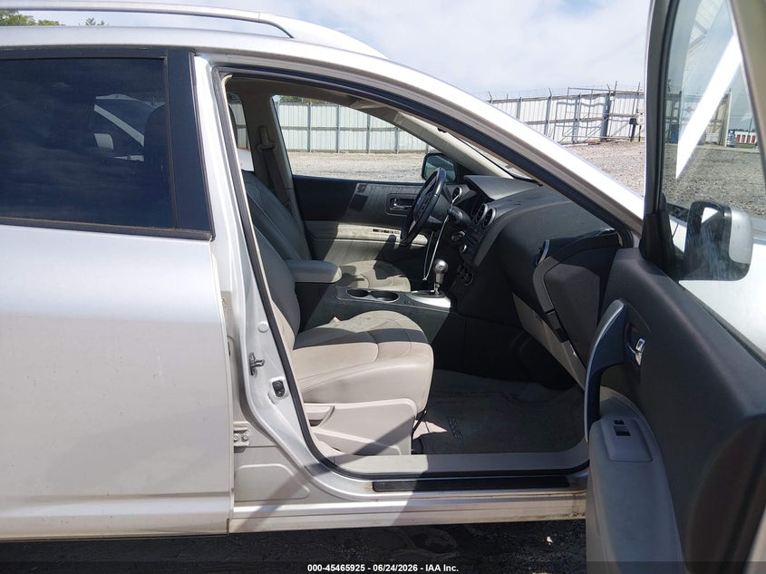 2010 Nissan Rogue VIN JN8AS5MT0AW006917 IAAI salvage auction — REAR END, Salvage (Georgia), sold $1,050 on 2026-07-16 (photo 5)