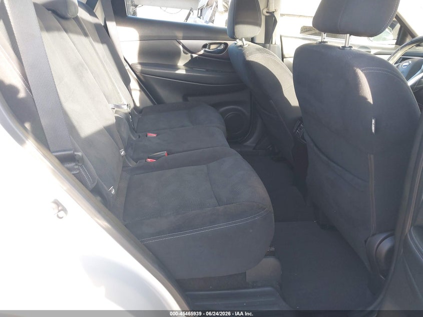 2016 Nissan Rogue VIN JN8AT2MT9GW023199 IAAI salvage auction — LEFT FRONT, Salvage (North Carolina), sold $800 on 2026-07-10 (photo 8)