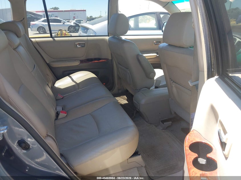 2006 Toyota Highlander hybrid VIN JTEEW21A960013583 IAAI salvage auction — NORMAL WEAR, Clear - Dealer Only (California), sold $925 on 2026-07-09 (photo 8)