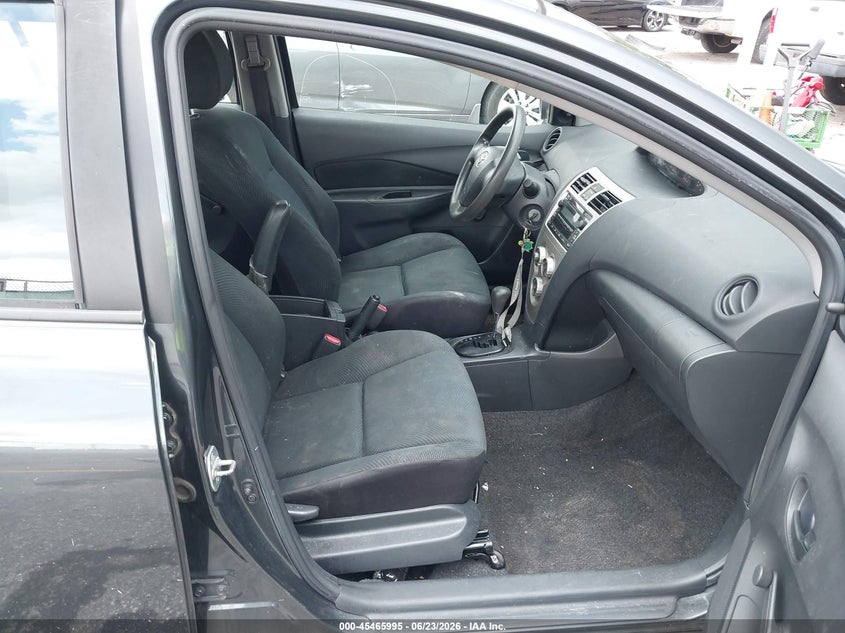 2010 Toyota Yaris VIN JTDBT4K39A4067687 IAAI salvage auction — NORMAL WEAR, Clear (Florida), sold $700 on 2026-07-29 (photo 5)