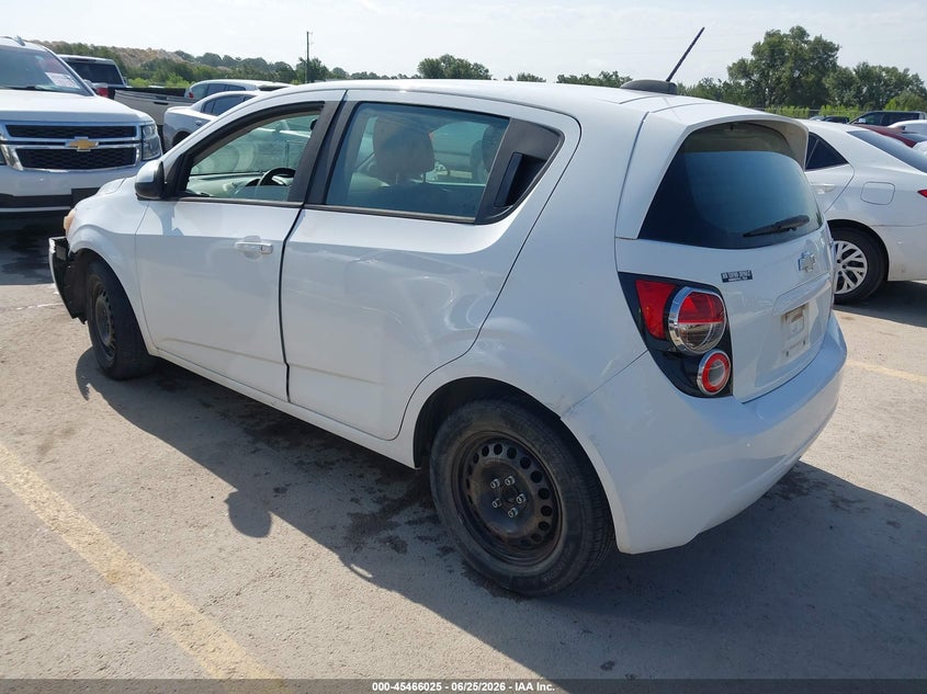 2015 Chevrolet SONIC VIN 1G1JA6SH7F4172429 IAAI salvage auction — NORMAL WEAR, Clear (Texas), sold $825 on 2026-07-09 (photo 3)