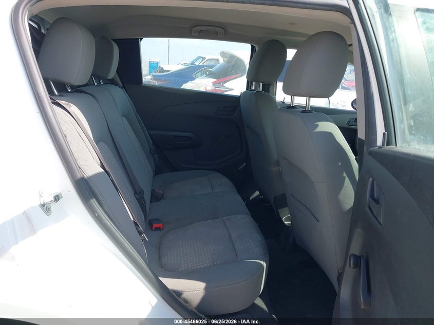 2015 Chevrolet SONIC VIN 1G1JA6SH7F4172429 IAAI salvage auction — NORMAL WEAR, Clear (Texas), sold $825 on 2026-07-09 (photo 8)