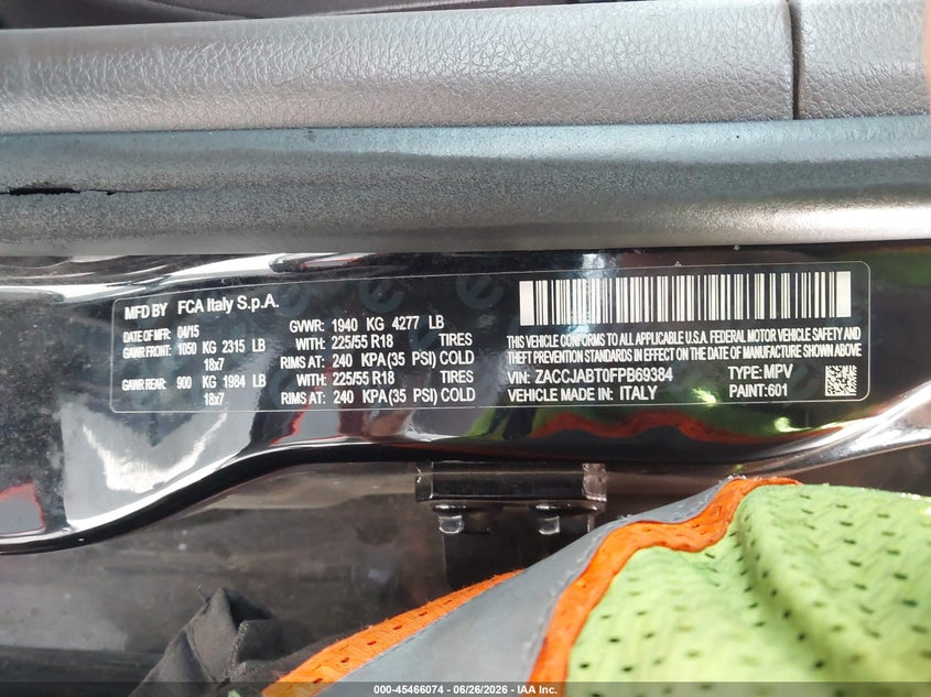 2015 Jeep Renegade VIN ZACCJABT0FPB69384 IAAI salvage auction — SIDE, Salvage Title, sold $1,050 on 2026-07-22 (photo 9)