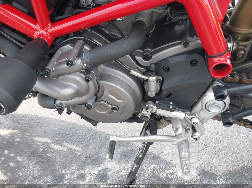 2020 Ducati Hypermotard VIN ZDMBAJDT1LB005737 IAAI salvage auction — RIGHT FRONT, Rebuildable (Florida), sold $5,400 on 2026-07-15 (photo 9)