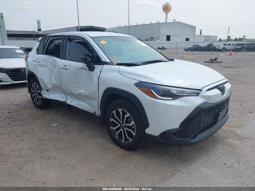 2024 Toyota Corolla cross VIN 7MUFBABG6RV047117 — IAAI salvage auction photo