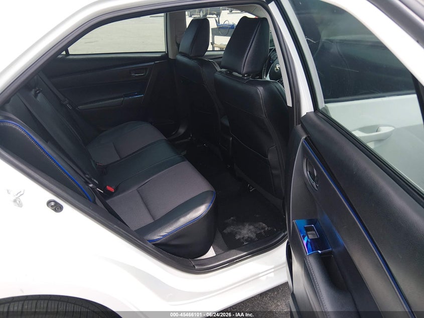 2018 Toyota Corolla VIN 5YFBURHE1JP784388 IAAI salvage auction — RIGHT FRONT, Rebuildable (Florida), sold $3,050 on 2026-07-30 (photo 8)