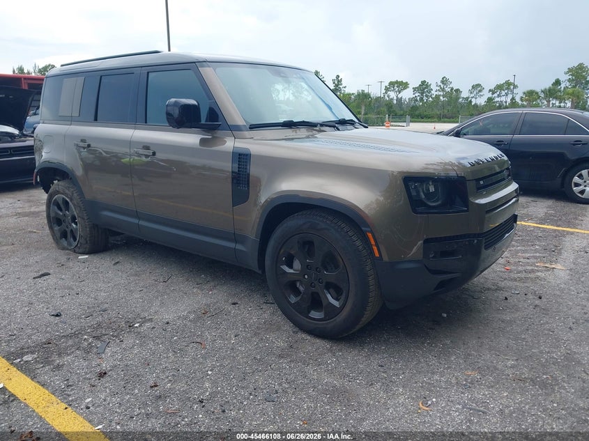2026 Land rover Defender VIN SALEJ7EX4T2496309 — IAAI salvage auction photo