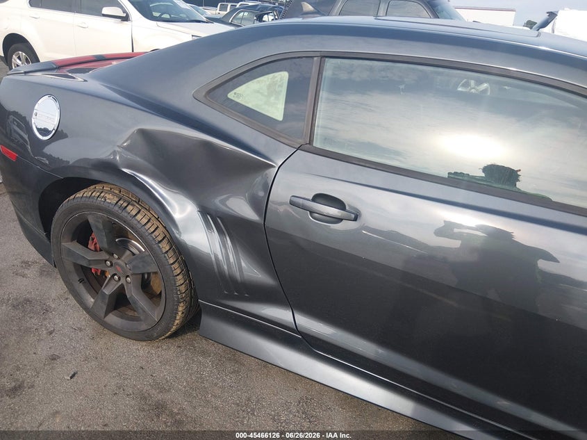 2010 Chevrolet Camaro VIN 2G1FT1EW3A9124087 IAAI salvage auction — SIDE, Salvage (South Carolina), sold $4,300 on 2026-07-19 (photo 6)