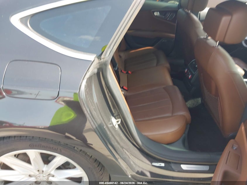 2013 Audi A7 VIN WAU2GAFC2DN009817 IAAI salvage auction — HAIL, Original (Texas), sold $3,975 on 2026-08-01 (photo 8)