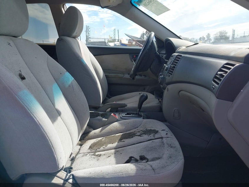 2008 Kia Optima VIN KNAGE123285189761 IAAI salvage auction — NORMAL WEAR, Clear - Dealer Only (California), sold $275 on 2026-07-21 (photo 5)