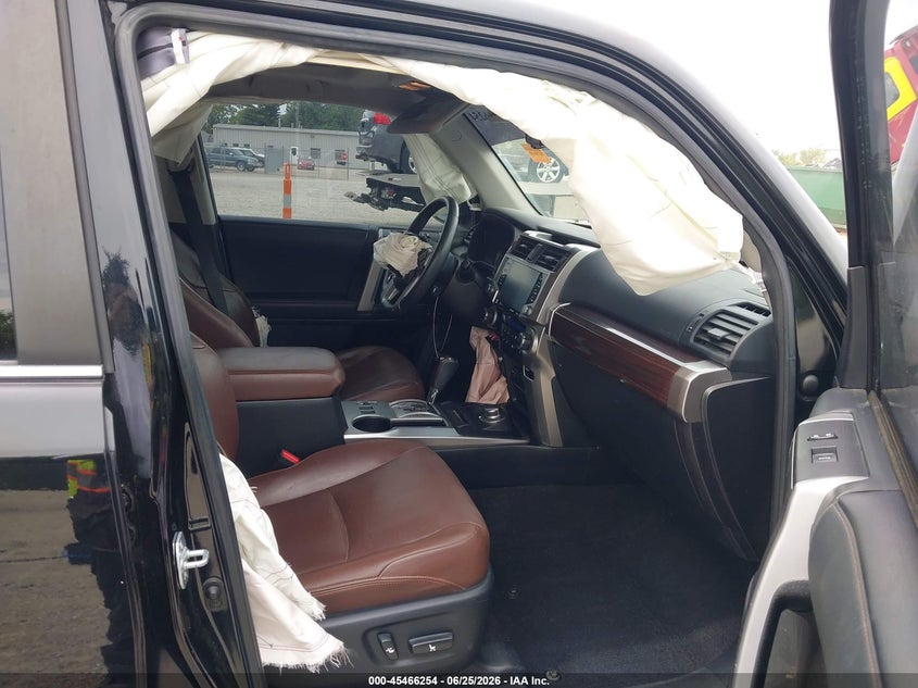 2020 Toyota 4runner VIN JTEBU5JR3L5799234 IAAI salvage auction — FRONT END, Salvage (Ohio), sold $17,100 on 2026-07-31 (photo 5)