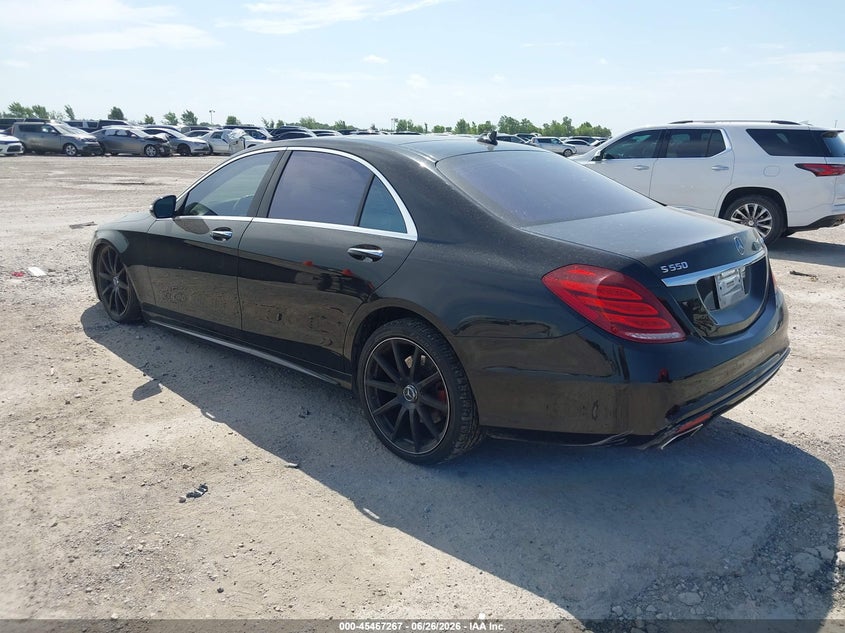 2015 Mercedes-benz S-klasse VIN WDDUG8CB0FA130023 IAAI salvage auction — REAR END, Salvage Title, sold $6,000 on 2026-07-31 (photo 3)