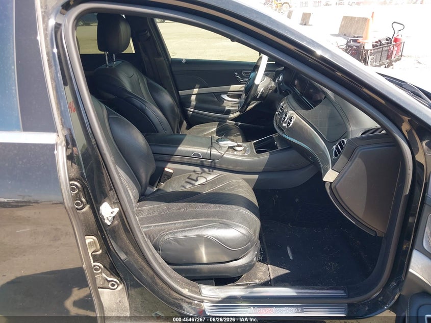 2015 Mercedes-benz S-klasse VIN WDDUG8CB0FA130023 IAAI salvage auction — REAR END, Salvage Title, sold $6,000 on 2026-07-31 (photo 5)