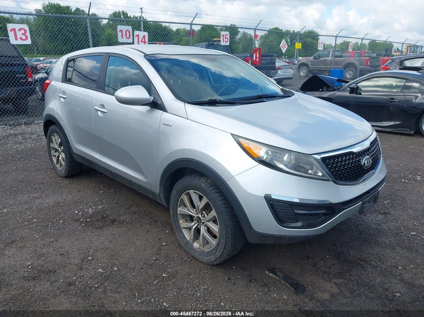 2016 Kia Sportage VIN KNDPBCAC2G7831780 IAAI salvage auction — NORMAL WEAR, Clear (New York), sold $1,000 on 2026-07-16 (photo 1)