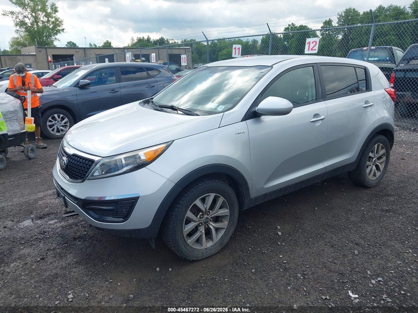 2016 Kia Sportage VIN KNDPBCAC2G7831780 IAAI salvage auction — NORMAL WEAR, Clear (New York), sold $1,000 on 2026-07-16 (photo 2)
