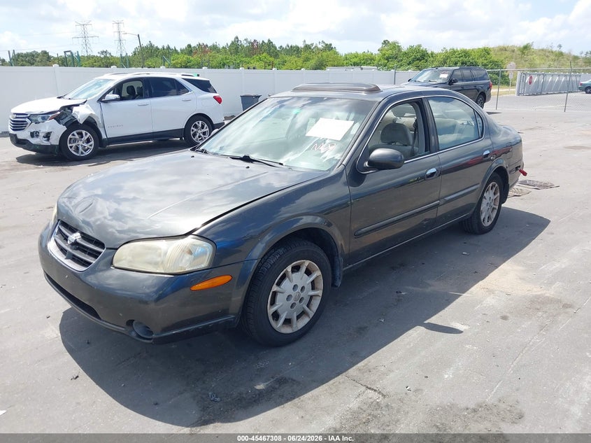 2000 Nissan Maxima VIN JN1CA31D0YT767275 IAAI salvage auction — FRONT & REAR, Rebuildable (Florida), sold $350 on 2026-07-20 (photo 2)