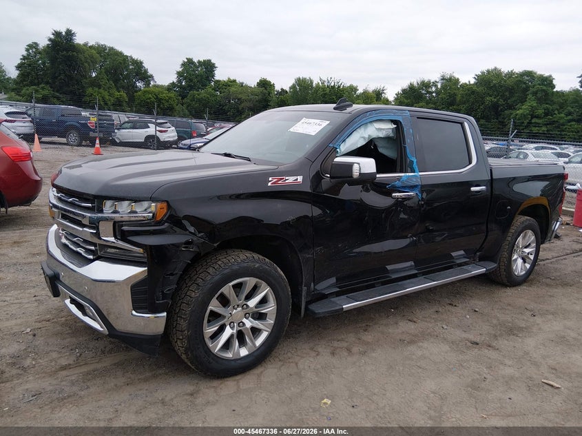 2019 Chevrolet Silverado VIN 3GCUYGEDXKG166569 IAAI salvage auction — SIDE, Salvage Title, sold $10,200 on 2026-07-31 (photo 2)