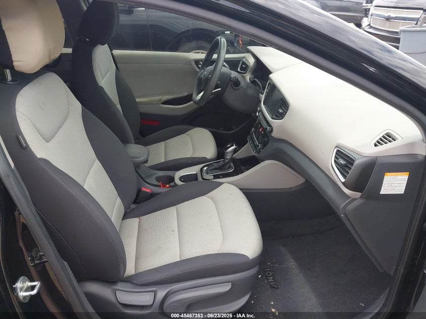 2019 Hyundai VIN KMHC65LC5KU139546 IAAI salvage auction — NORMAL WEAR, Clear - Dealer Only (California), sold $1,950 on 2026-07-13 (photo 5)