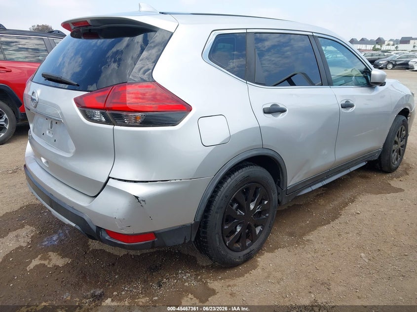2017 Nissan Rogue VIN JN8AT2MT4HW136754 IAAI salvage auction — NORMAL WEAR, Clear - Dealer Only (California), sold $1,400 on 2026-07-29 (photo 4)