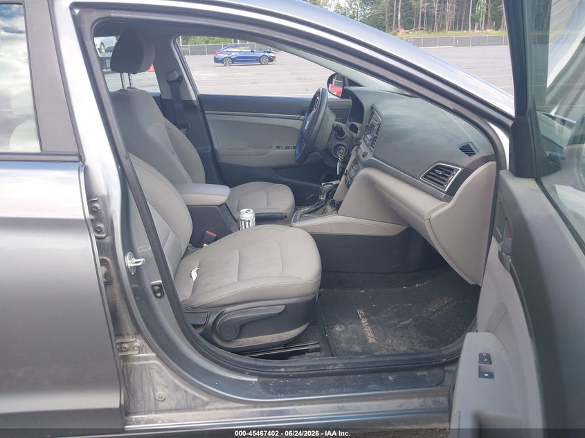 2017 Hyundai Elantra VIN KMHD74LF7HU369104 IAAI salvage auction — LEFT FRONT, Salvage Title, sold $1,250 on 2026-07-23 (photo 5)
