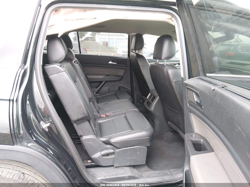 2022 Volkswagen Atlas VIN 1V2HP2CA8NC503424 IAAI salvage auction — UNDERCARRIAGE, Wait Title, sold $8,850 on 2026-09-14 (photo 8)