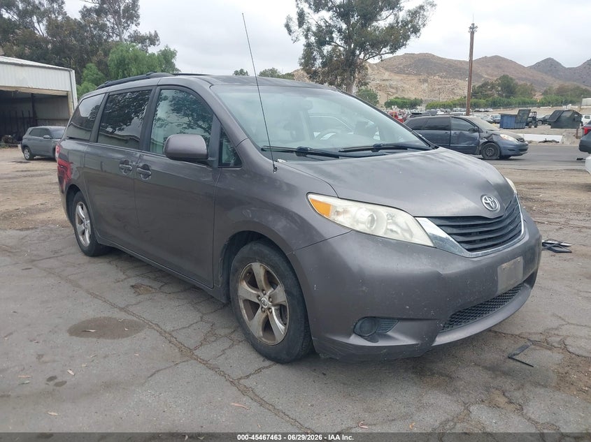 2012 Toyota Sienna VIN 5TDKK3DC6CS232287 IAAI salvage auction — NORMAL WEAR, Salvage Title - Dealer (California), sold $1,000 on 2026-07-14 (photo 1)