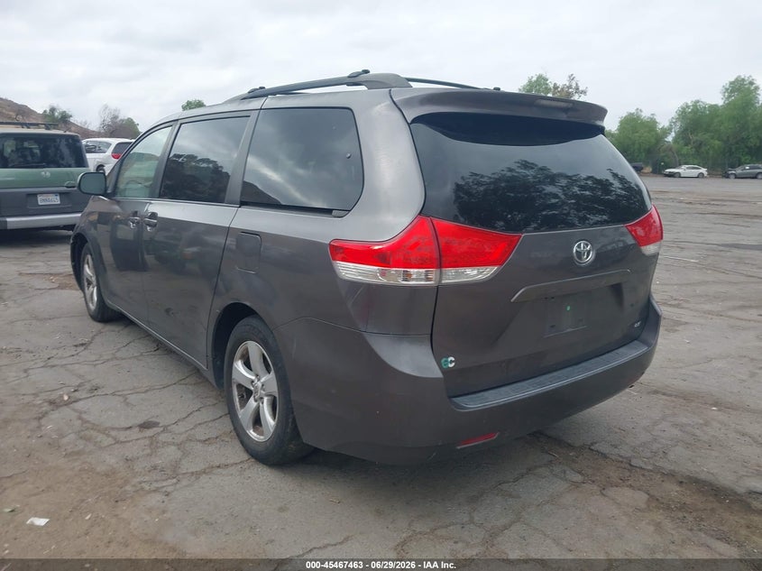 2012 Toyota Sienna VIN 5TDKK3DC6CS232287 IAAI salvage auction — NORMAL WEAR, Salvage Title - Dealer (California), sold $1,000 on 2026-07-14 (photo 3)