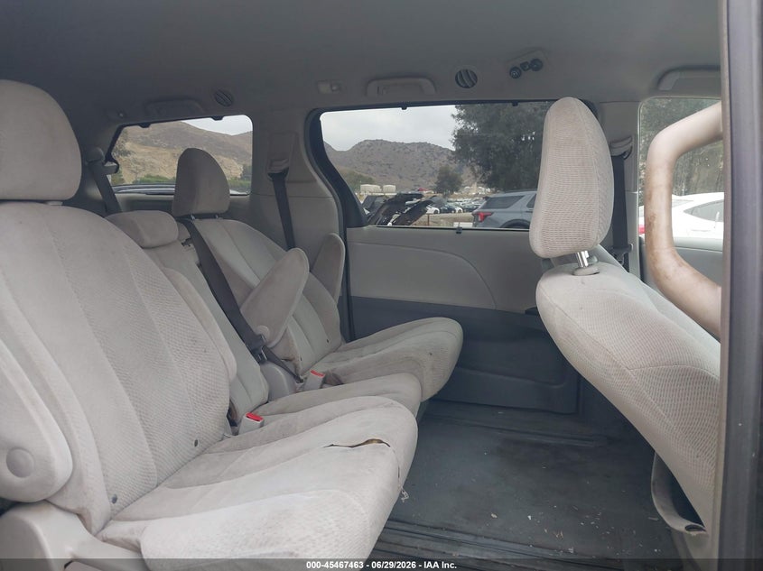 2012 Toyota Sienna VIN 5TDKK3DC6CS232287 IAAI salvage auction — NORMAL WEAR, Salvage Title - Dealer (California), sold $1,000 on 2026-07-14 (photo 8)