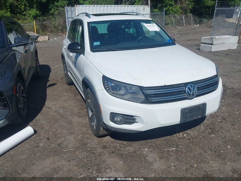 2017 Volkswagen Tiguan VIN WVGUV7AX0HK015794 IAAI salvage auction — NORMAL WEAR, Clear (Massachusetts), sold $1,850 on 2026-07-14 (photo 1)