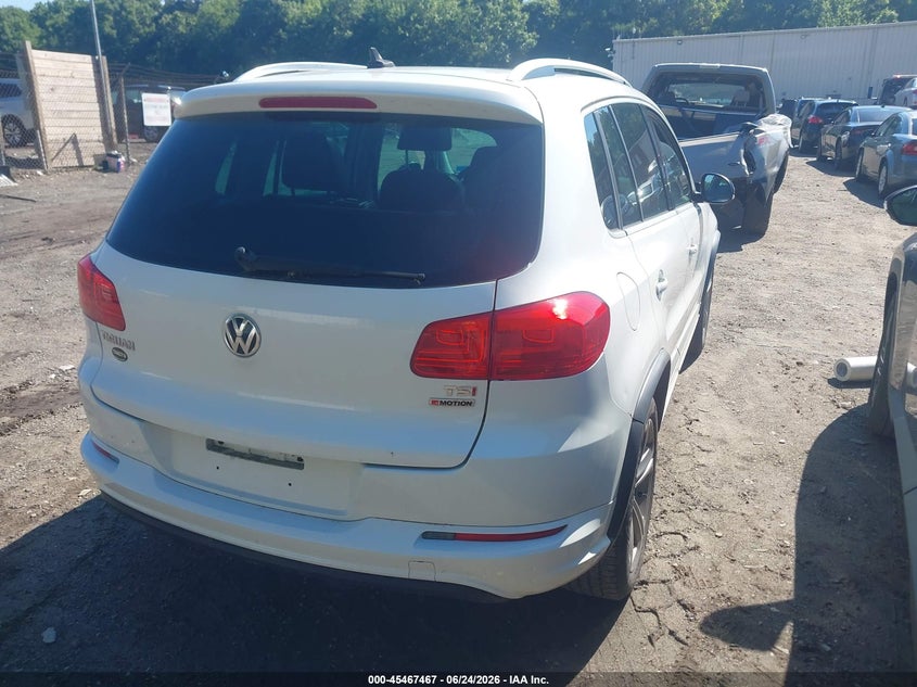 2017 Volkswagen Tiguan VIN WVGUV7AX0HK015794 IAAI salvage auction — NORMAL WEAR, Clear (Massachusetts), sold $1,850 on 2026-07-14 (photo 4)