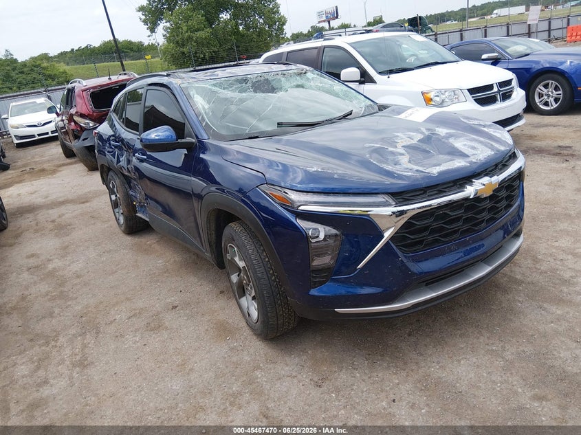 2024 Chevrolet Trax VIN KL77LHE23RC013106 IAAI salvage auction — ROLLOVER, Junk (Oklahoma), sold $25 on 2026-07-29 (photo 1)