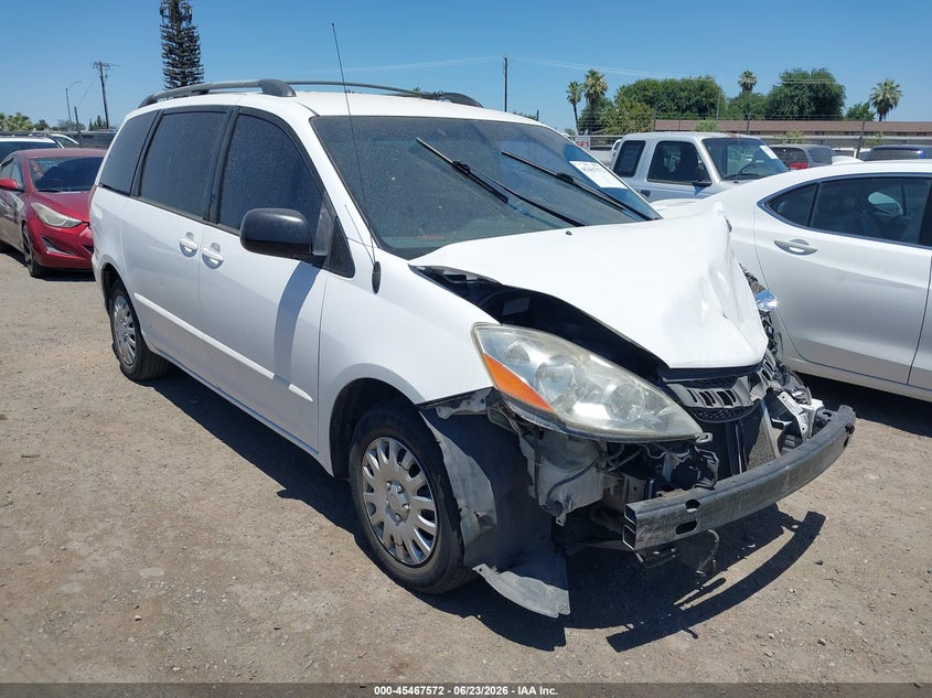 2007 Toyota Sienna VIN 5TDZK23C17S001751 IAAI salvage auction — FRONT END, Salvage (California), sold $375 on 2026-07-21 (photo 1)