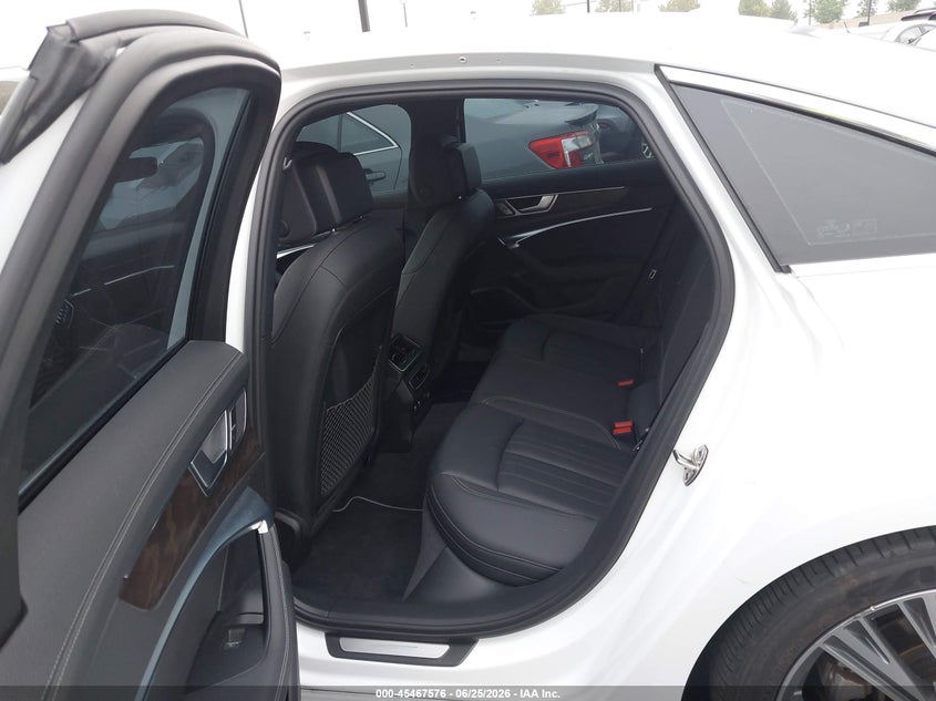 2019 Audi A6 VIN WAUL2AF2XKN095207 IAAI salvage auction — REAR END, Salvage Title, sold $7,675 on 2026-07-31 (photo 8)